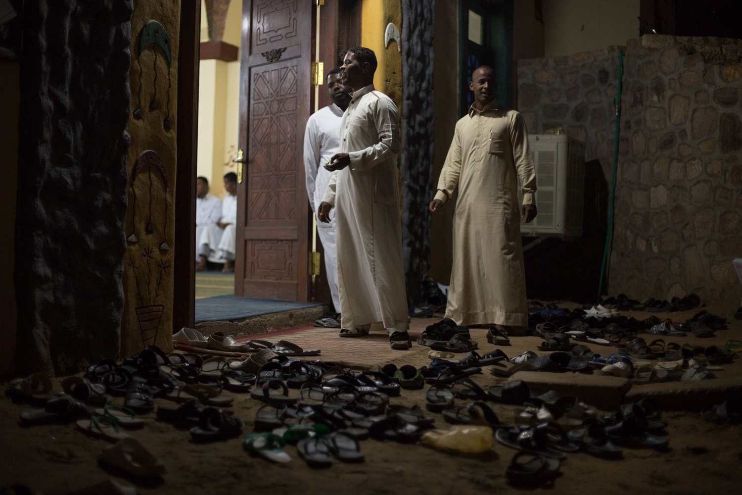  At the Gharb Seheil mosque, a katb kitaab (Muslim wedding ceremony)&nbsp;is taking place. 